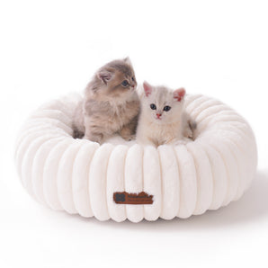 Aspen Fleece Cat & Dog Donut Bed